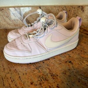 NIKE Court Size 3.5 Big Girls Purple & White Sneakers